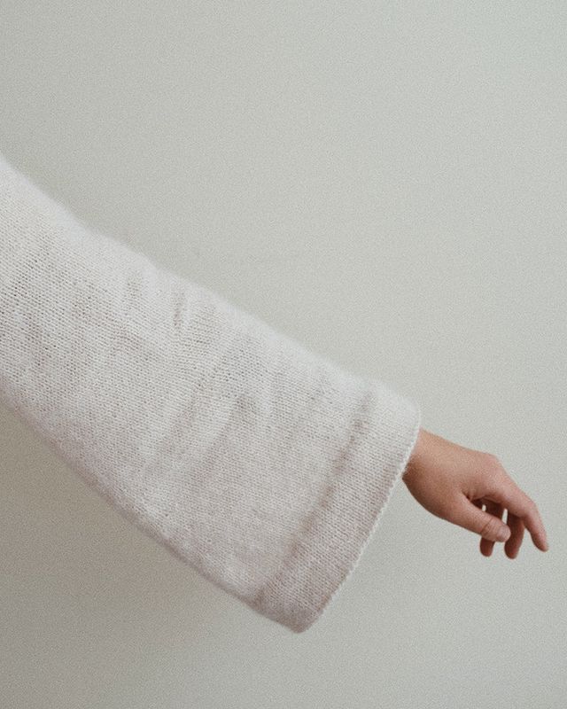 Joo Sweater